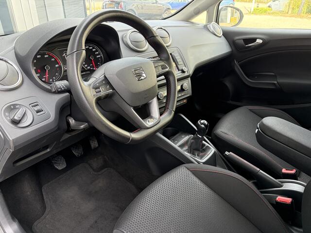 Seat IBIZA 1.2 TSI FR | Stoelverwarming | Parkeer sensoren | Climate | CV |