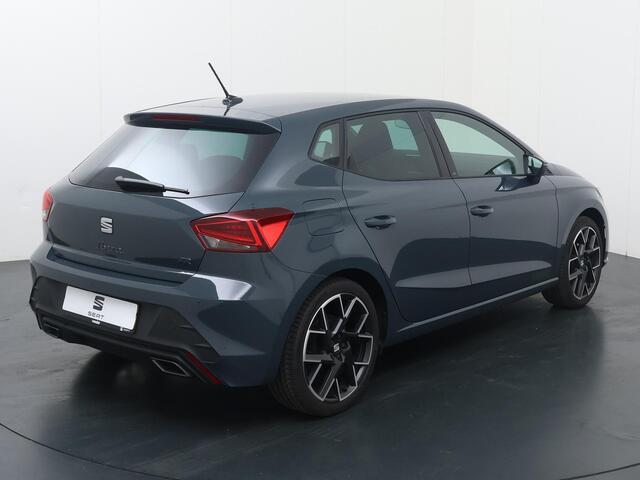 Seat IBIZA 1.0 EcoTSI FR Business Connect | 95 PK | Adaptive Cruise Control | Achteruitrijcamera | Dodehoek detectie | Keyless Entry | Kuipstoelen | Travel Assist | Climate control | Draadloze telefoonlader | LED verlichting | Sfeerverlichting | Stoelverwarming | Lichtmetalen velgen 18" | Parkeersensoren | Apple Carplay / Android Auto |