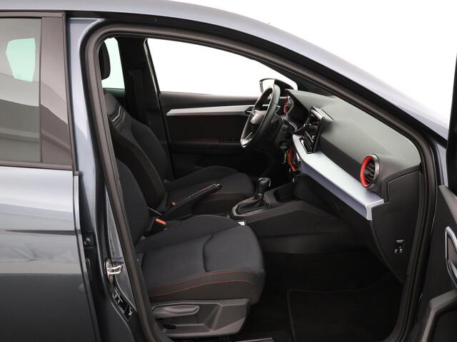 Seat IBIZA 1.0 EcoTSI 115pk DSG FR Business Connect · Apple/Android Car Play · Sportstoelen · Navigatie · Sfeerverlichting · Clima ·