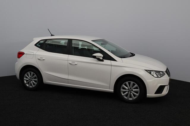 Seat IBIZA 1.0 TSI Style /DAB+! /Apple + Android /Climat /Cruise /Elek. pakket /Bluetooth /USB /Diml. Automatisch /Isofix /15"LMV /PDC.