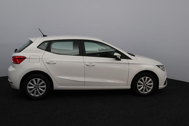 Seat IBIZA 1.0 TSI Style /DAB+! /Apple + Android /Climat /Cruise /Elek. pakket /Bluetooth /USB /Diml. Automatisch /Isofix /15"LMV /PDC.