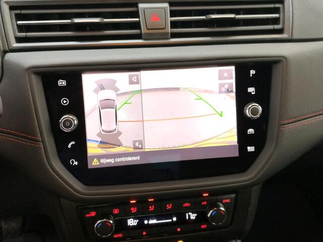 Seat IBIZA 1.0 TSI FR Business Intense / PARKEER SENSOREN V+A/ CAMERA/ CRUISE/ NAVI/ CLIMA/ 18'' LMV