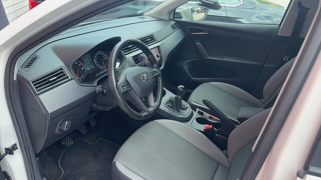 Seat IBIZA 1.0 TSI Style Business Intense CAMERA / CARPLAY / NAVI / CLIMA / PDC / BLUETOOTH / CRUISE / NL-AUTO