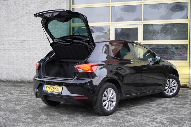 Seat IBIZA 1.0 TSI 5drs Style BJ2021 Lmv 15" | Pdc | Achteruitrijcamera | App-Connect | Navi | Climate control | Cruise control | Extra getint glas