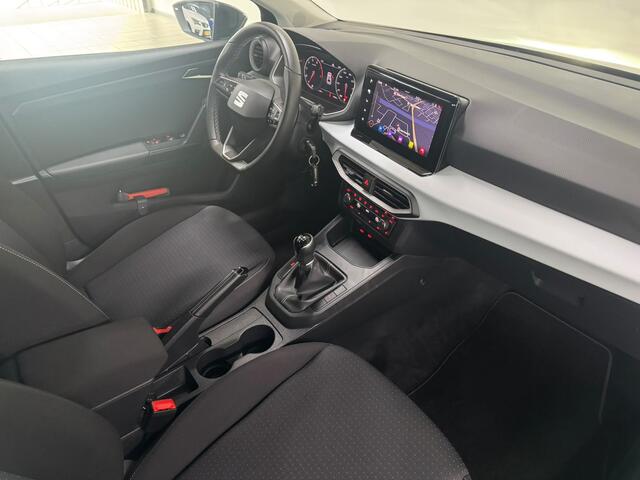 Seat IBIZA 1.0 EcoTSI Style Business Intense Navigatie / Stoelverw. / Climate control /