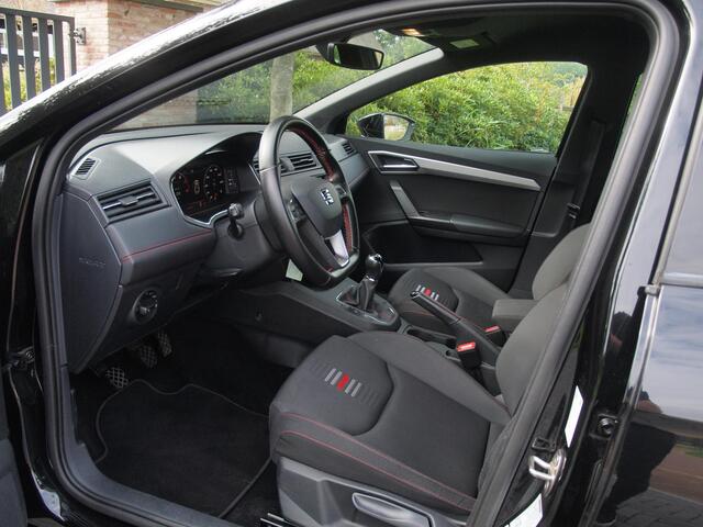 Seat IBIZA 1.0 TSI FR Business Intense | Camera | Apple Carplay | Trekhaak | Virtual Cockpit | NL-Auto |