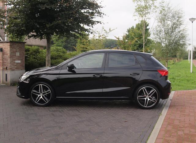 Seat IBIZA 1.0 TSI FR Business Intense | Camera | Apple Carplay | Trekhaak | Virtual Cockpit | NL-Auto |