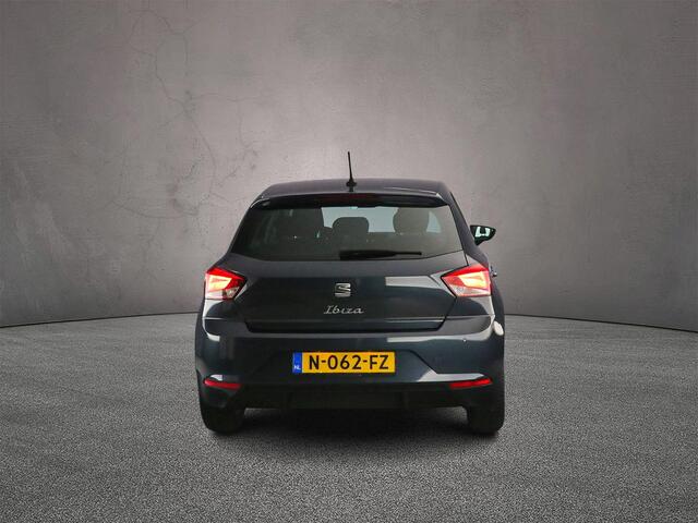 Seat IBIZA 1.0 EcoTSI Style Business Intense 95pk, Cruise control, Stoelverwarming, Parkeersensoren, Navigatie, App-connect, Climate control, LED koplampen, DAB-radio, Bluetooth