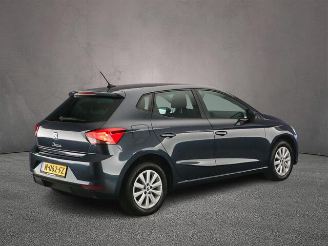 Seat IBIZA 1.0 EcoTSI Style Business Intense 95pk, Cruise control, Stoelverwarming, Parkeersensoren, Navigatie, App-connect, Climate control, LED koplampen, DAB-radio, Bluetooth