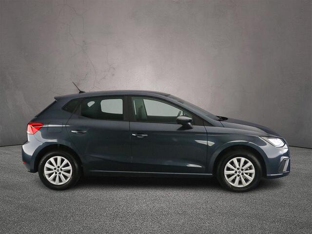 Seat IBIZA 1.0 EcoTSI Style Business Intense 95pk, Cruise control, Stoelverwarming, Parkeersensoren, Navigatie, App-connect, Climate control, LED koplampen, DAB-radio, Bluetooth