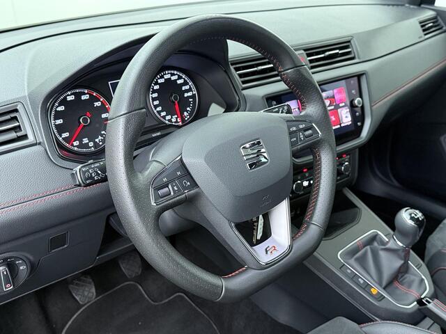 Seat IBIZA 1.0 TSI FR Business Intense | 116 PK | Achteruitrijcamera | Panoramadak | Cruise control | Climate control | LED verlichting | Draadloze telefoonlader | Navigatiesysteem | Parkeersensoren | Sfeerverlichting | Stoelverwarming | Apple Carplay / Android Auto |