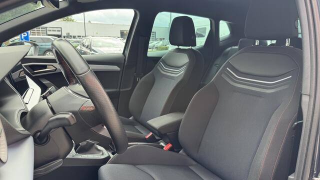Seat IBIZA 1.0 TSI FR | AppleCarplay | Camera | Stoelverw