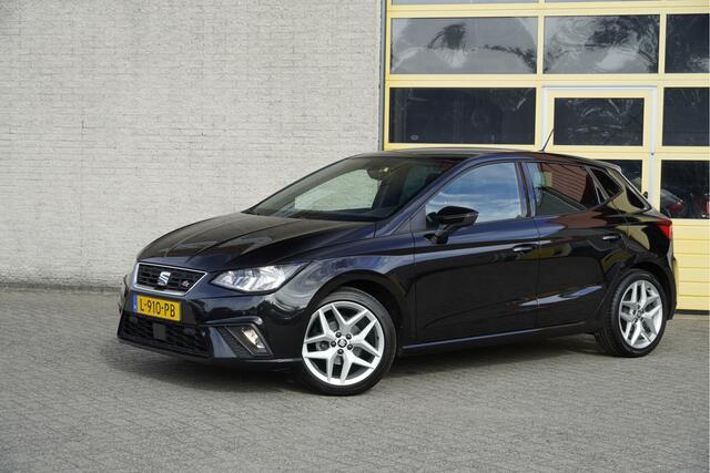 Seat IBIZA 1.0 TSI 5drs FR Business Intense BJ2021 Lmv 17" | Led | Pdc | Achteruitrijcamera | App-Connect | Navi | Sfeerverlichting | Climate control | Cruise control | Sportstoelen | Zwarte hemel | Extra getint glas