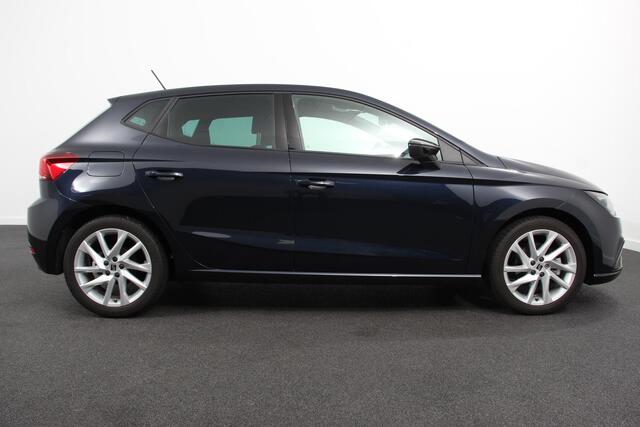 Seat IBIZA 1.0 TSI 110pk DSG FR Automaat Navigatie Apple Carplay/Android Auto Camera Parkeersensoren Adaptive cruise control Keyless Entry/Start Virtual Cockpit Stoelverwarming Ledverlichting Getinte ramen – foto 9