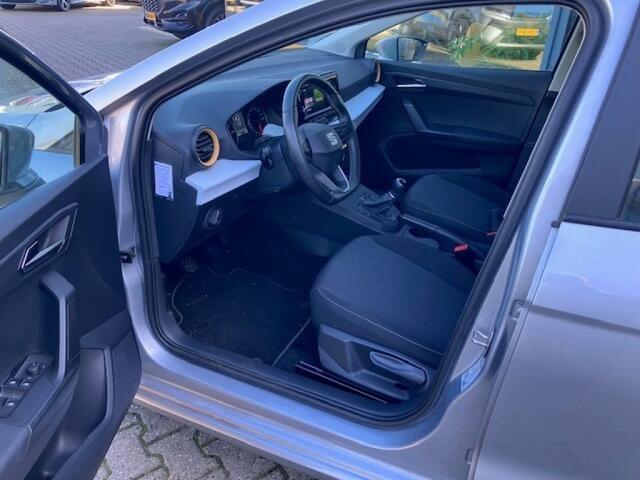 Seat IBIZA 1.0 TSI Style Business - camera - Navi/carplay/Android auto - stoelverwarming