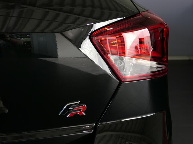Seat IBIZA 1.0 TSI FR Business Intense - Led koplampen - DAB - Apple Carplay / Android auto
