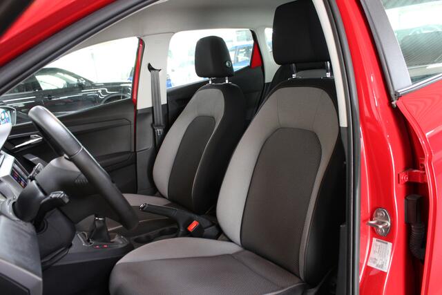 Seat IBIZA 1.0 TSI Style / Apple carplay / Android auto / Trekhaak / Airco /