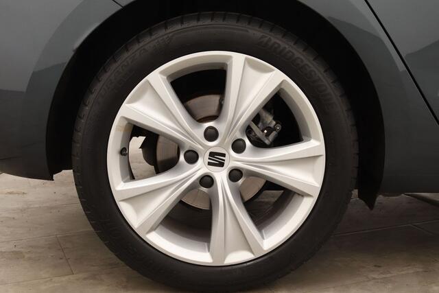 Seat LEON 1.0 TSI 110PK FR | Carplay | Virtual Cockpit | Privacy Glass