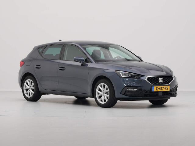 Seat LEON 1.0 TSI 110pk Style Business Intense Trekhaak Navigatie Camera Acc