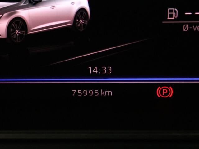 Seat LEON 290pk TSI CUPRA AUTOMAAT Camera | Cruise | Navi | Parkeersens. v+a | Stoelverw. | Panoramadak