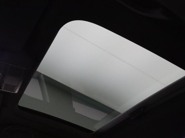 Seat LEON 290pk TSI CUPRA AUTOMAAT Camera | Cruise | Navi | Parkeersens. v+a | Stoelverw. | Panoramadak