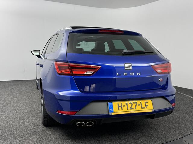 Seat LEON ST 1.5 TSI FR Ultimate Edition | Open Dak | Virtual Cockpit | Achteruitrijcamera |
