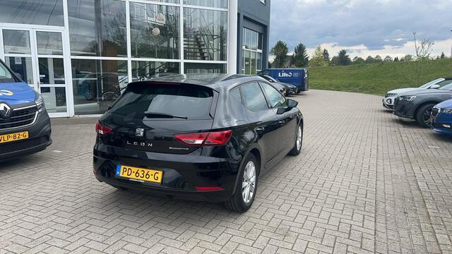 Seat LEON 1.0 EcoTSI 115pk Style Business Intense / Navigatie / Keyless / Apple Carplay