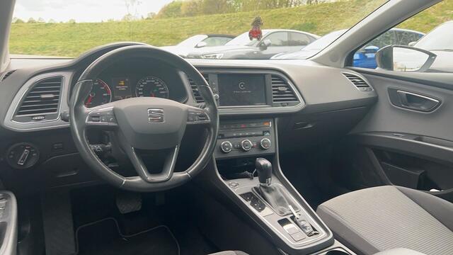 Seat LEON 1.0 EcoTSI 115pk Style Business Intense / Navigatie / Keyless / Apple Carplay