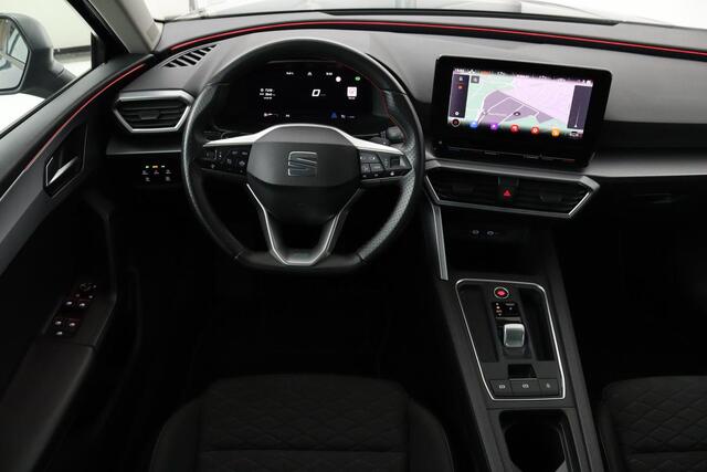 Seat LEON 1.5 eTSI FR | Stoel & stuurverwarming | Trekhaak | Carplay | Navigatie | Adaptive cruise | Sportstoelen | Full LED