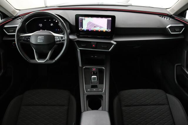 Seat LEON 1.5 eTSI FR | Stoel & stuurverwarming | Trekhaak | Carplay | Navigatie | Adaptive cruise | Sportstoelen | Full LED