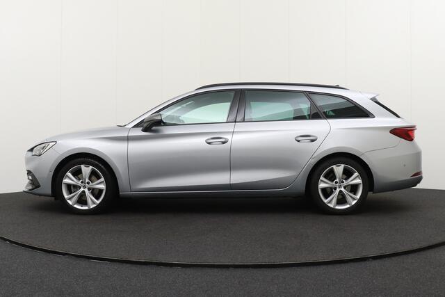 Seat LEON Sportstourer 1.5 eTSI FR Business Intense Carplay Adapt.Cruise LED