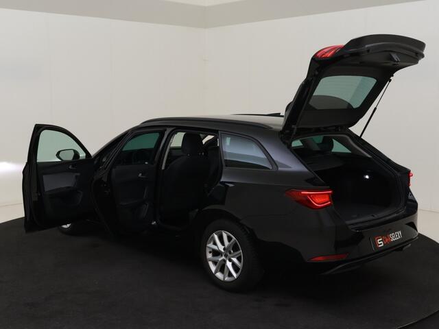 Seat LEON 1.0 eTSI Style | Cruise | Stuur/stoel verwarm. | Camera | Navi |