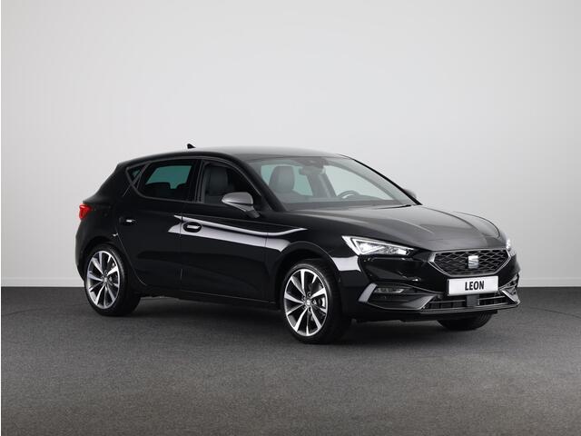 Seat LEON FR Business Intense 1.5 eTSI 150pk | Navigatie | 18 inch Lichtmetalen velgen | Parkeercamera