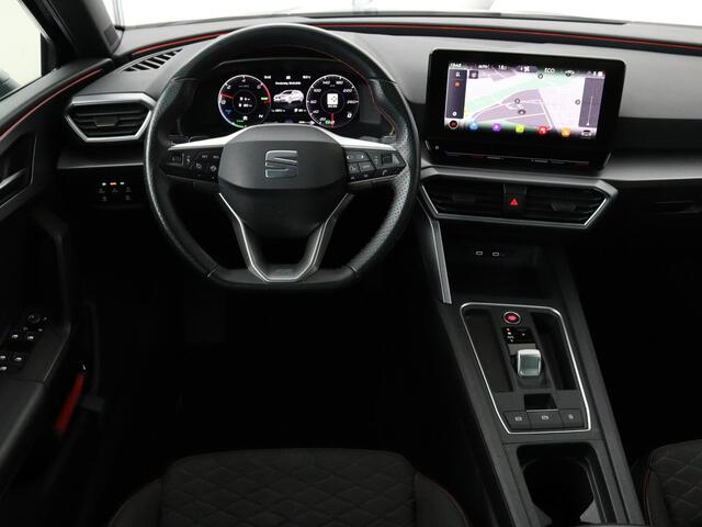 Seat LEON 1.4 TSI eHybrid PHEV FR | Trekhaak | Carplay | Full LED | Navigatie | Sportstoelen | Climate control | Parkeerhulp | Cruise control
