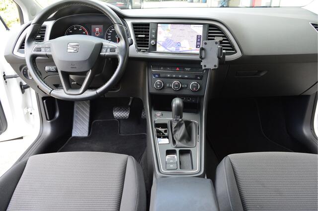 Seat LEON ST 1.0 EcoTSI Style Business Intense O.a: Carplay, Navi, Clima, Cruise, PDC, DAB, Etc. All-in prijs!