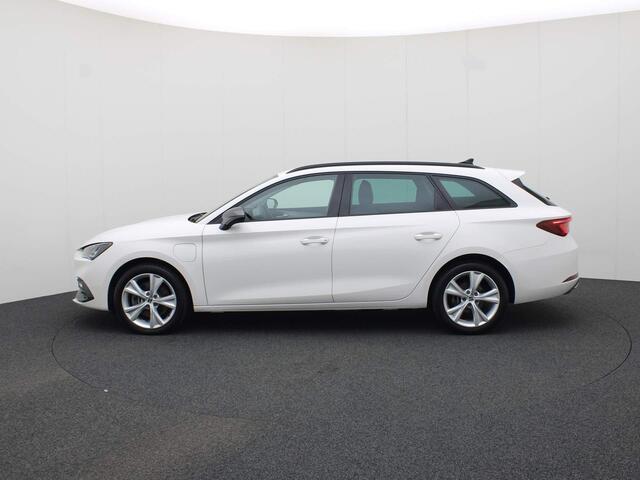 Seat LEON Sportstourer 1.4 TSI eHybrid PHEV 204PK FR | Navigatie | Achteruitrijcamera | Parkeersensoren | Apple Carplay | Android auto |