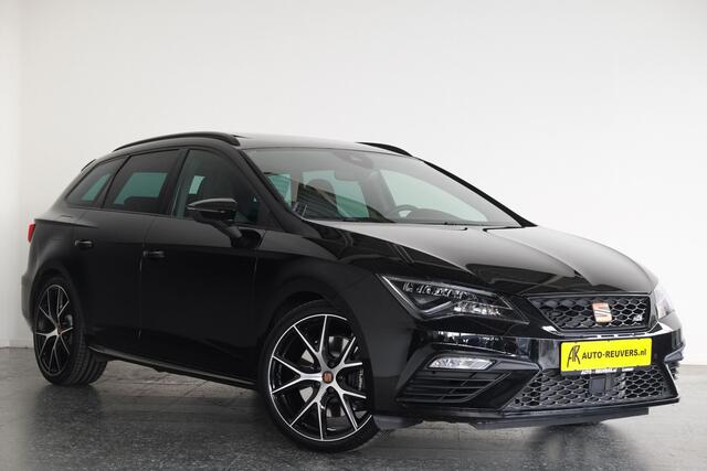 Seat LEON ST 2.0 TSI 4DRIVE CUPRA / Opendak / RS stoelen / Beats / CarPlay