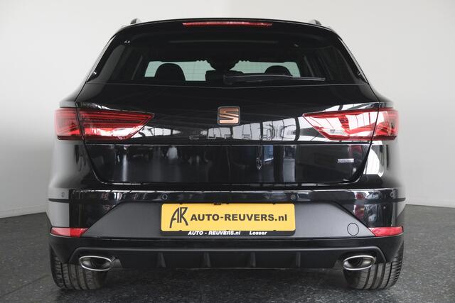Seat LEON ST 2.0 TSI 4DRIVE CUPRA / Opendak / RS stoelen / Beats / CarPlay