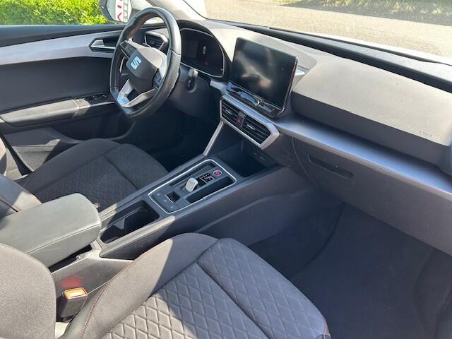 Seat LEON Sportstourer 1.0 eTSI FR Business Intense virtuel cockpit/ Carplay/ Automaat
