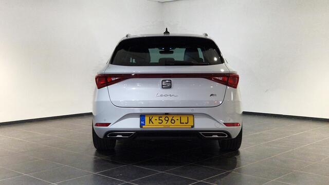 Seat LEON Sportstourer 1.5 TSI FR Launch Edition | Camera | Keyless | Stoelverwarming