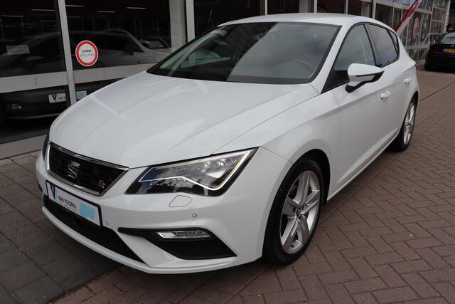 Seat LEON 1.4 EcoTSI FR Business Intense . Navigatie