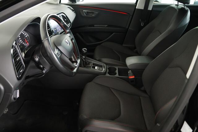 Seat LEON ST 1.4 EcoTSI FR / LED / ACC / Seat Sound / CarPlay / Navi