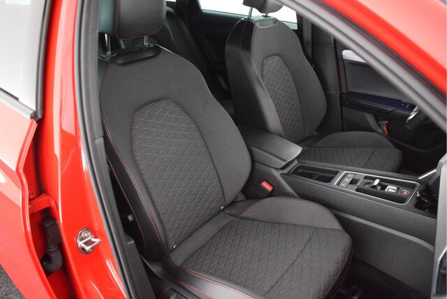 Seat LEON Sportstourer 1.5 eTSI 150pk DSG FR Launch Edition Virtual Cockpit Led Navigatie