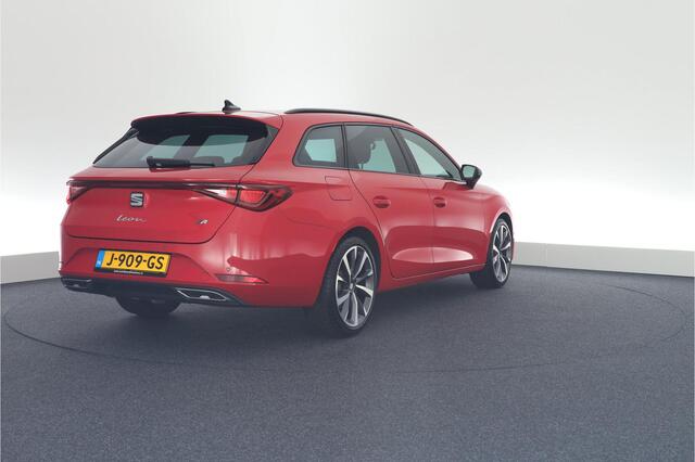 Seat LEON Sportstourer 1.5 eTSI 150pk DSG FR Launch Edition Virtual Cockpit Led Navigatie
