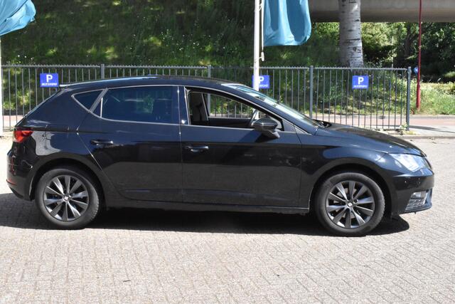 Seat LEON 1.5 TSI Style Ultimate Edition | Carplay Navi | Keyless | Adaptieve Cruise | 12 mnd BOVAG garantie