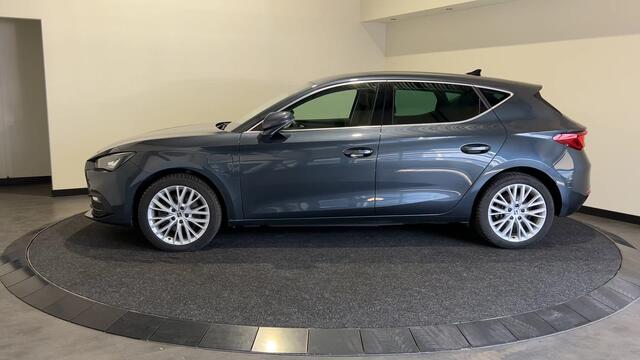 Seat LEON 1.4 TSI eHybrid PHEV Xcellence | Adaptive cruise control | Lane assist | Sfeerverlichting