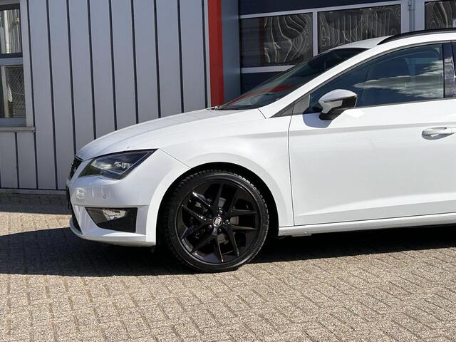 Seat LEON ST 1.4 EcoTSI FR | LED | Lichtmetaal | Parkeer sensoren | Stoel verwarming |