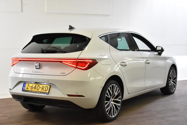 Seat LEON 204PK DSG eHybrid PHEV XCELLENCE CAMERA/NAVI/CARPLAY