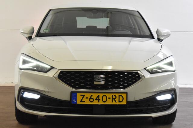 Seat LEON 204PK DSG eHybrid PHEV XCELLENCE CAMERA/NAVI/CARPLAY