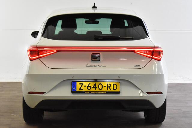 Seat LEON 204PK DSG eHybrid PHEV XCELLENCE CAMERA/NAVI/CARPLAY